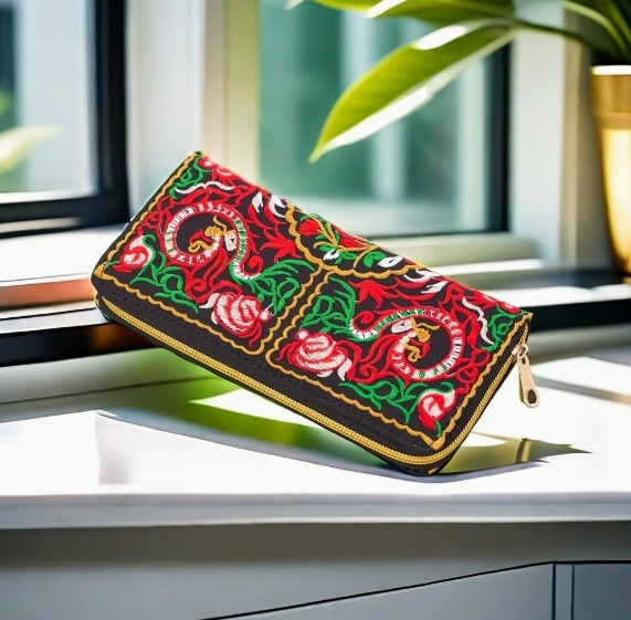 Bohemian Embroidered Wallet – Ethnic Style