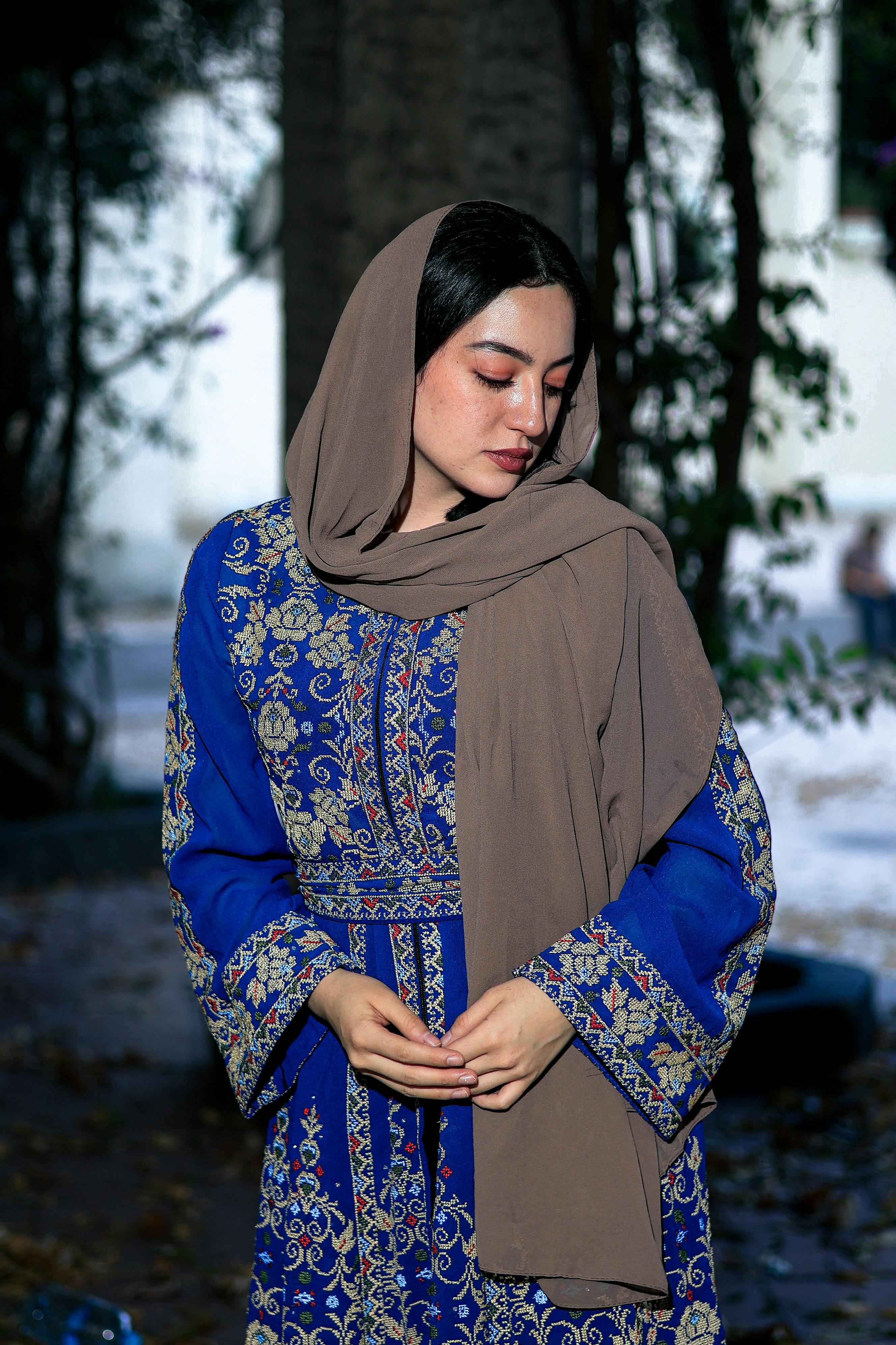 👗 Elegant Afghan Embroidered Dress