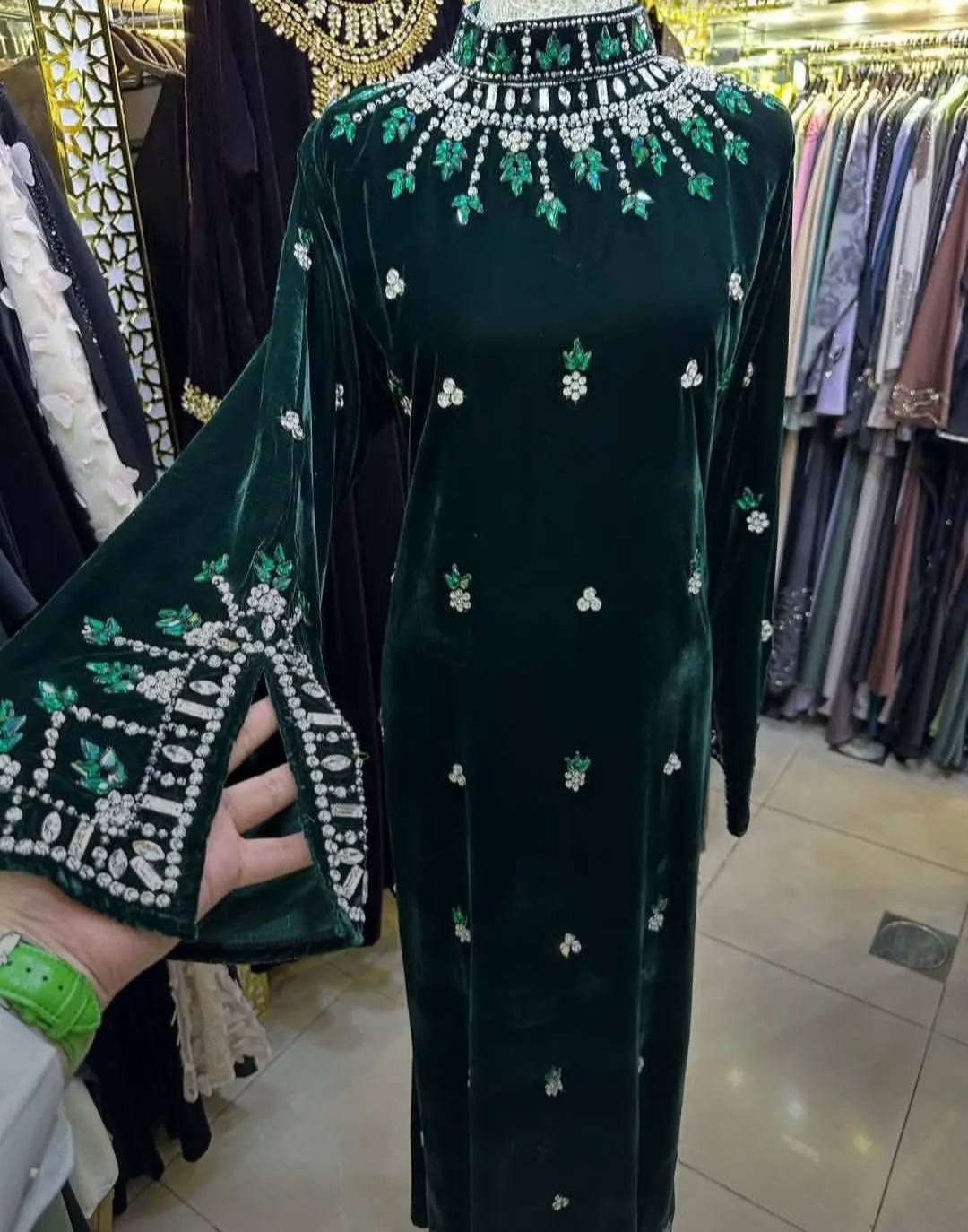 حجاب/عبا زنانه مهره دوزی شده