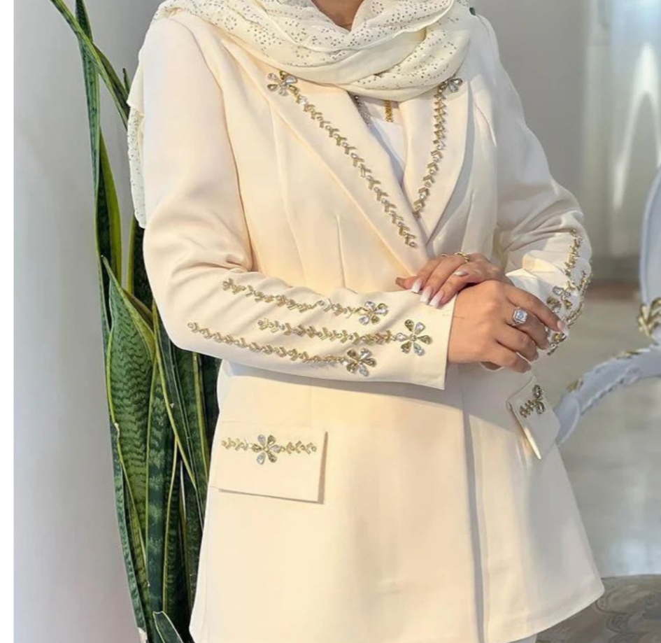 کت شلوار مهره دوزی 